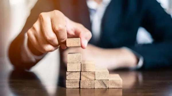 PROJECT MANAGEMENT FUNDAMENTALS (PMF)
