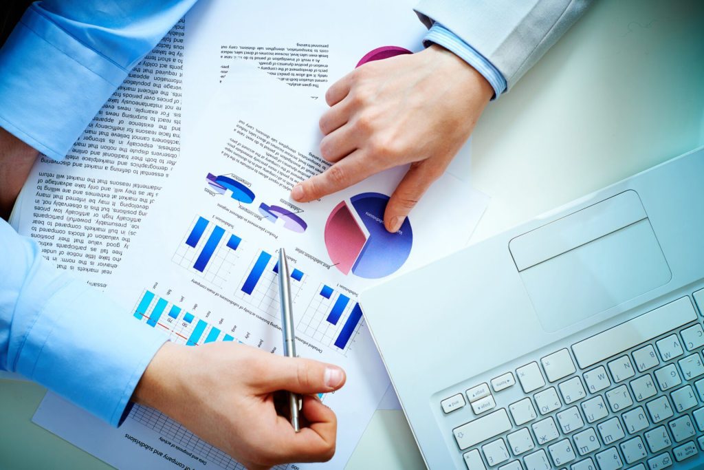 اتخاذ القرارات الاستراتيجية المستندة إلى البيانات
