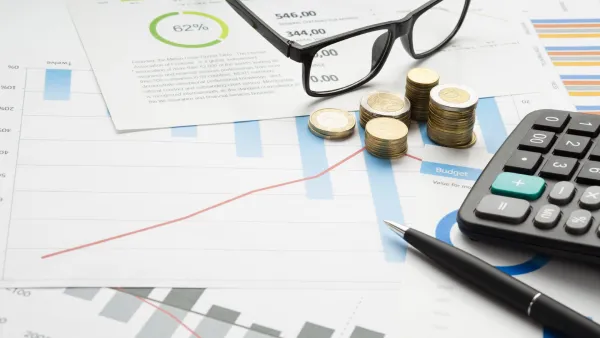 المشتقات المالية: العقود الآجلة، العقود المستقبلية، وعقود الخيارات